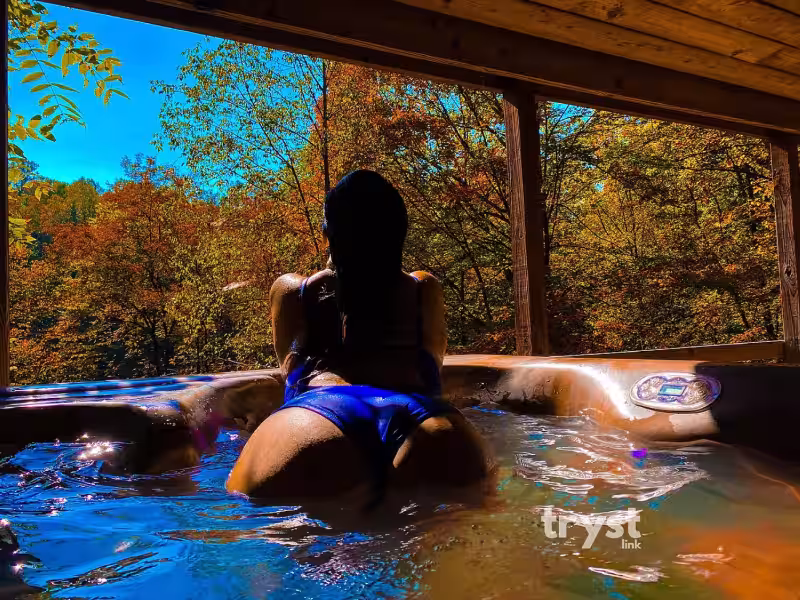 Escort Natane Marie and Missy More in Baltimore, MD