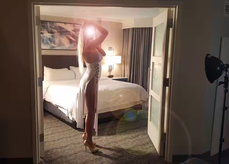 Escort/Massage Viktoria in Chicago, IL