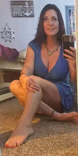 Kelly - Escort in Columbus, OH